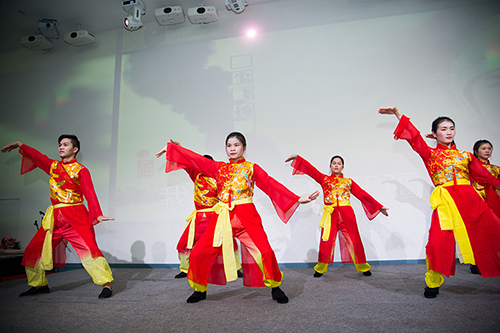 2019年會 后市場振奮人心的歌伴舞 《精忠報國》